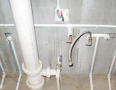 谢通门水管维修价格明细